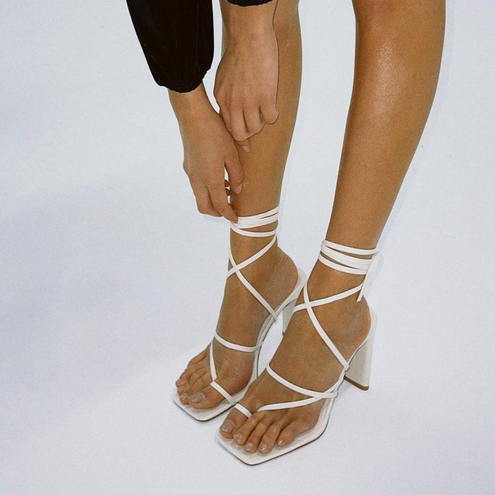 💜#69 NEW WITHOUT BOX BILLINI CHEYANNE HEELS IN BONE - Picture 2 of 8